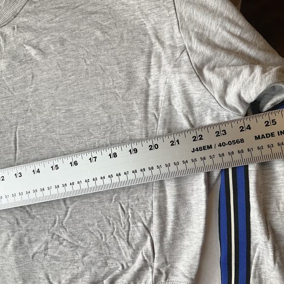 Express One Eleven Women Sweatshirt Size XS Gray Striped Long Sleeve Fleece - Picture 5 of 8